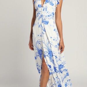 Elegant Blue Floral Maxi Dress